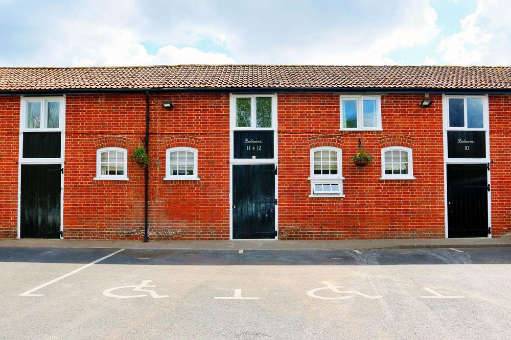 The White Hart Stockbridge (Hampshire) Exterior foto