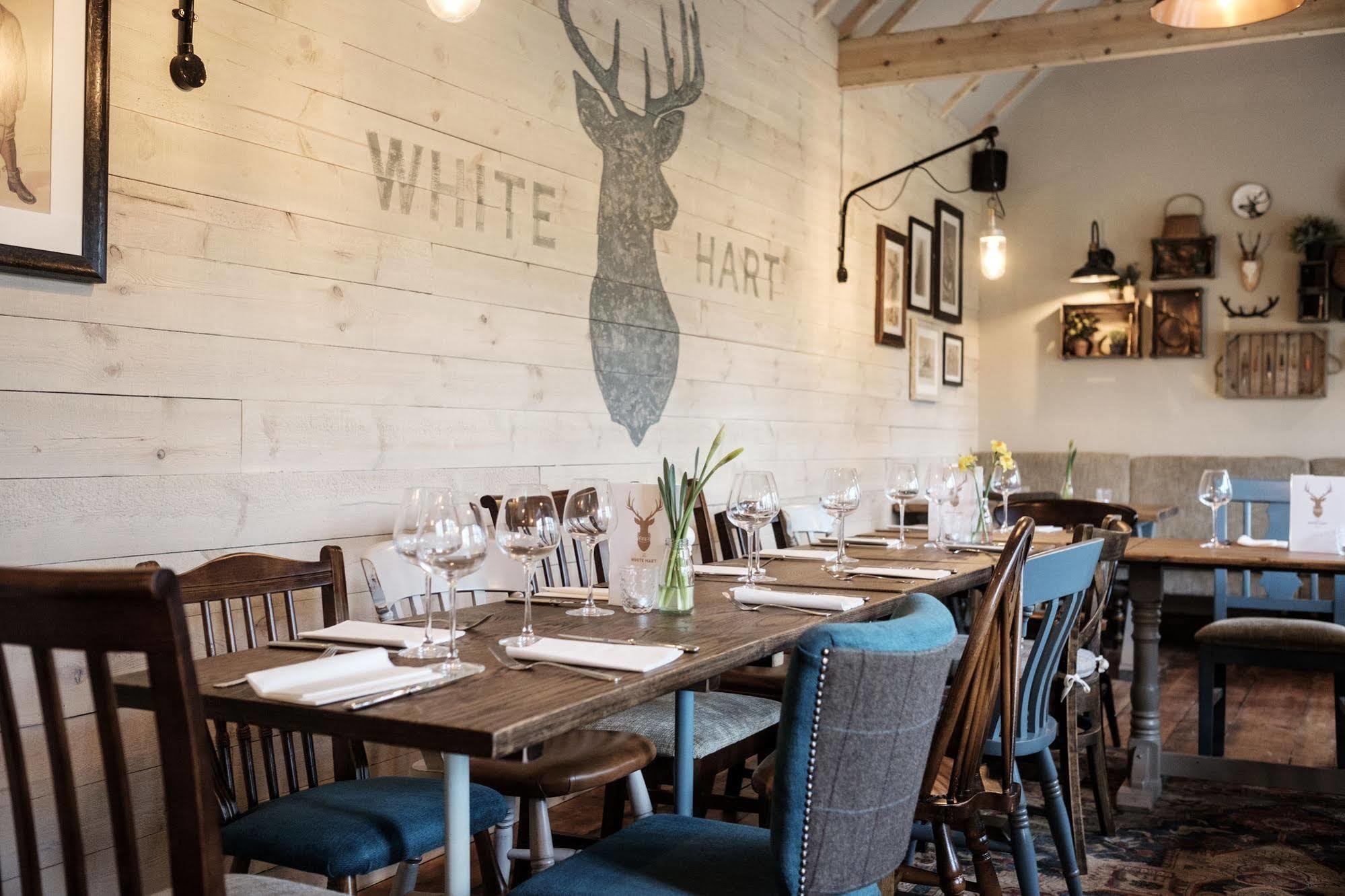The White Hart Stockbridge (Hampshire) Exterior foto